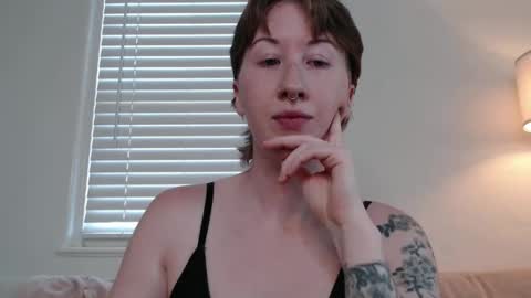 Ellie Rowyn online show from October 4, 8:51 pm