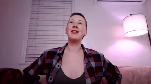 Ellie Rowyn online show from November 26, 1:39 am