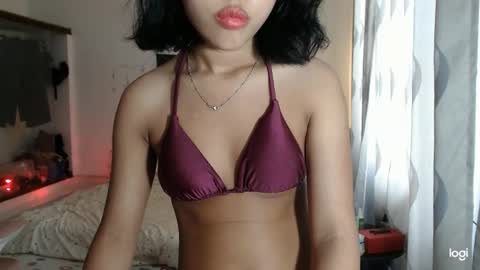 ellieyun online show from March 8, 5:44 am