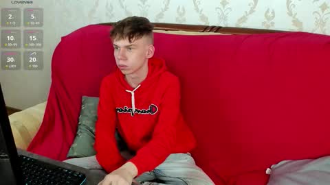 elliot_mars_ online show from September 25, 6:22 pm