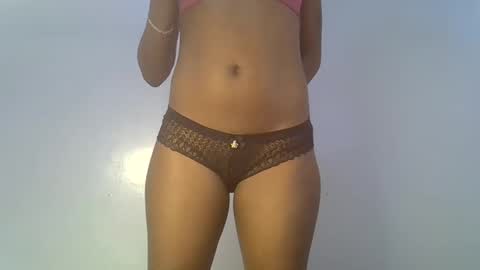 elllanna online show from February 22, 9:34 am