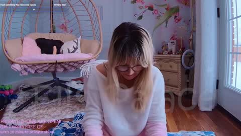 Ella Bella Bo Bella online show from January 12, 6:27 pm