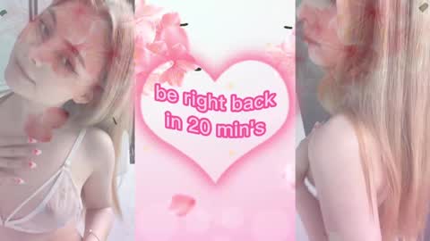 Snapshot of elly_ary chatting on December 11, 9:12 pm elly_ary online show from December 11, 9:12 pm