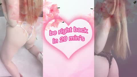 Snapshot of elly_ary chatting on January 17, 9:17 pm elly_ary online show from January 17, 9:17 pm