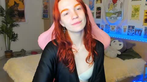 Elly     Fansly  online show from December 10, 5:39 am