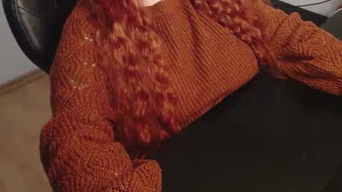 Elly online show from February 23, 7:00 pm