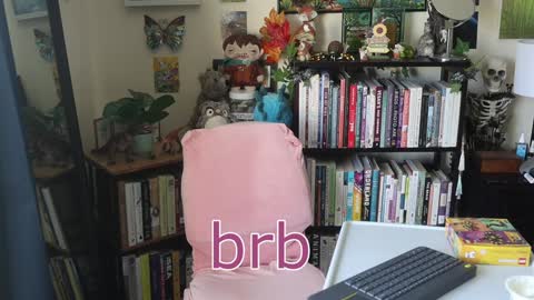 Snapshot of ellynaomi chatting on September 28, 4:23 pm Elly Naomi online show from September 28, 4:23 pm