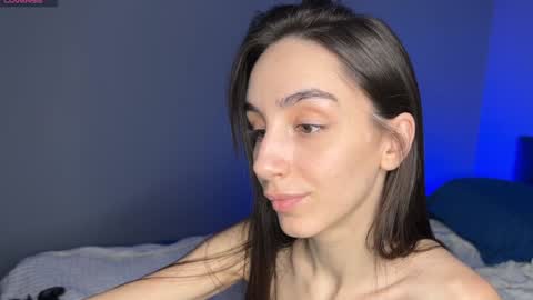 Im online Fri Sun Mon Tue Thu Fri Sat3 from 1000 online show from February 2, 7:41 am