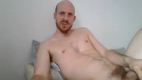 Mati Restrepo online show from December 25, 4:32 pm