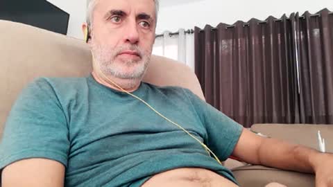 Snapshot of elmejorfvb2 chatting on December 17, 6:14 pm fer online show from December 17, 6:14 pm