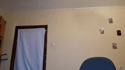 Kate online show from April 19, 6:10 pm