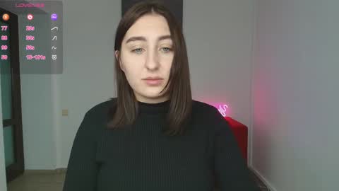 Snapshot of elmirapowers chatting on December 17, 12:54 pm elmirapowers online show from December 17, 12:54 pm