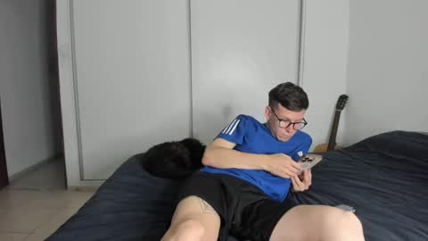 Snapshot of elnenedearg chatting on November 11, 1:05 am elnenedearg online show from November 11, 1:05 am