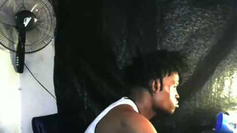 EL NIIGGGAA  21                                                                  EL NIGGA  21 online show from December 16, 4:13 am