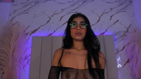 Snapshot of elody_rousse chatting on October 14, 11:55 am elody_rousse online show from October 14, 11:55 am