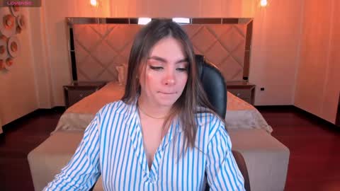 ELOISA OLIVERO online show from February 4, 10:32 am