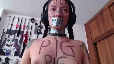 Chelsea  Please help me to reach 100 thumbs up online show from January 23, 9:39 pm