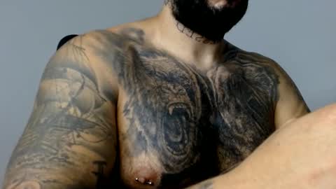 Snapshot of elosocazador chatting on November 6, 12:06 pm elosocazador online show from November 6, 12:06 pm