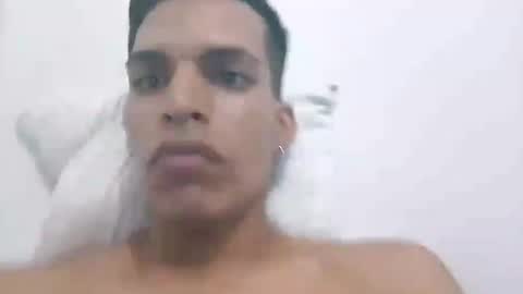 Snapshot of elreyto chatting on November 4, 3:05 am elreyto online show from November 4, 3:05 am