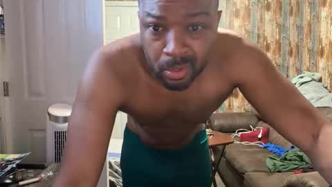 Els9 online show from November 30, 12:53 pm