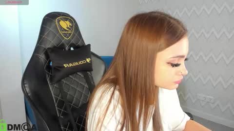 elsa_carterr online show from November 26, 11:22 am