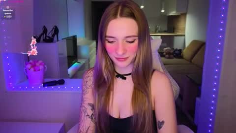 elsa_cute1 online show from March 16, 11:20 pm