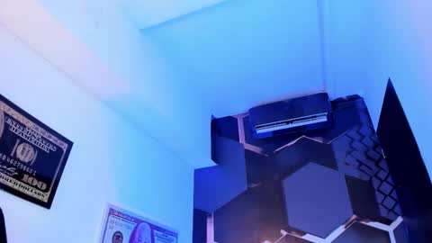 Elsa online show from September 9, 12:15 pm