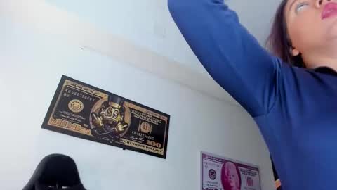 Elsa online show from September 11, 12:16 pm