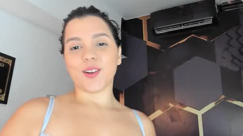 Elsa online show from October 21, 12:17 pm