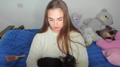 Elsa online show from September 17, 9:38 pm