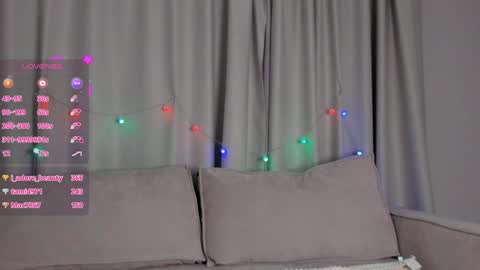 Maria online show from January 11, 2:04 pm