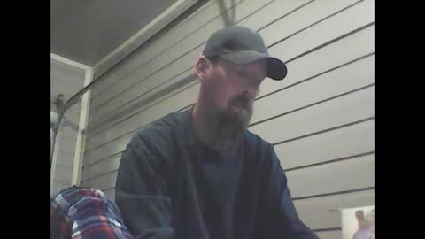 Snapshot of elwooood7 chatting on December 25, 11:00 am elwooood7 online show from December 25, 11:00 am