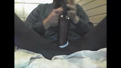 Snapshot of elwooood7 chatting on January 4, 1:21 pm elwooood7 online show from January 4, 1:21 pm