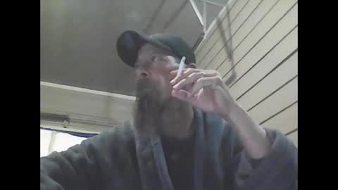 Snapshot of elwooood7 chatting on January 10, 12:04 pm elwooood7 online show from January 10, 12:04 pm