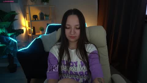 Call me Elis online show from December 20, 9:43 am