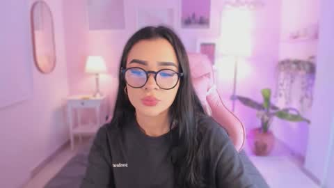 emma soul online show from November 24, 12:54 am