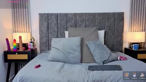 Snapshot of ema_stone65 chatting on November 26, 7:37 pm Ema online show from November 26, 7:37 pm