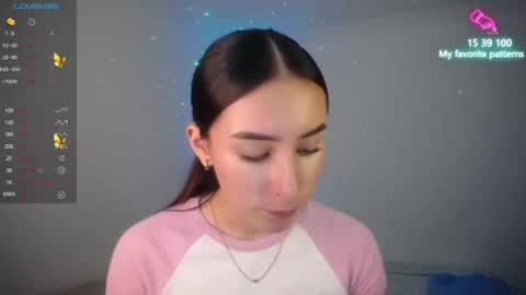 Snapshot of emaa_martins chatting on December 13, 9:52 pm Emaa online show from December 13, 9:52 pm