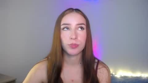 Snapshot of emaa_martins chatting on February 19, 10:31 pm Emaa online show from February 19, 10:31 pm