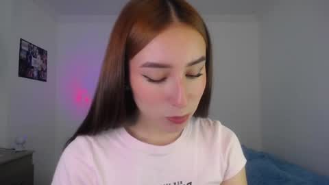 Snapshot of emaa_martins chatting on March 7, 7:38 pm Emaa online show from March 7, 7:38 pm