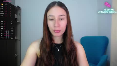 Snapshot of emaa_martins chatting on October 6, 9:34 pm Emaa online show from October 6, 9:34 pm