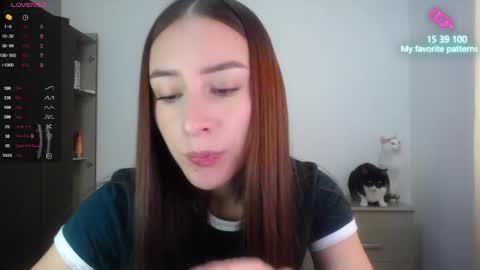 Snapshot of emaa_martins chatting on October 28, 6:21 pm Emaa online show from October 28, 6:21 pm