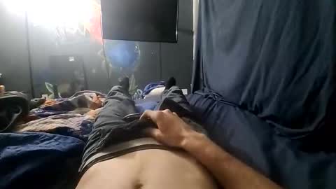 Snapshot of emboad7575 chatting on November 30, 4:27 am Adam online show from November 30, 4:27 am