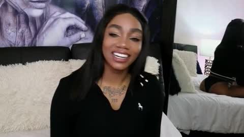 anyelii  online show from September 20, 2:23 am