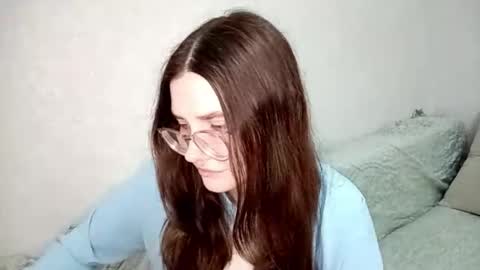 Snapshot of emelysimonson chatting on October 4, 2:15 pm Stacy online show from October 4, 2:15 pm