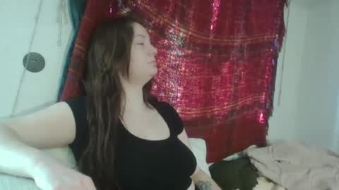 EmerieSkye online show from January 18, 7:48 pm