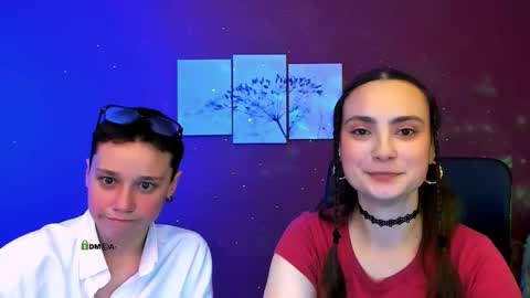 Snapshot of emi_fade chatting on February 11, 9:25 am emi_fade online show from February 11, 9:25 am