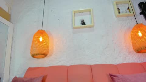 Snapshot of emiily_s chatting on November 12, 12:05 pm Emily online show from November 12, 12:05 pm