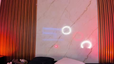   online show from December 7, 12:19 am