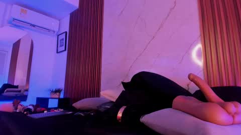   online show from September 13, 11:26 pm